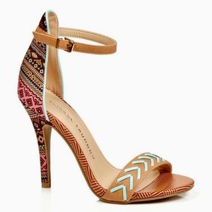 l z Lovely Holiday Heels Chinese Laundry